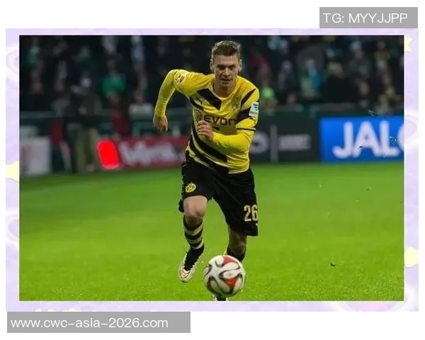 法国足球前锋的崛起与挑战分析及未来发展趋势探讨